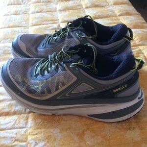 Hoka Bondi 4